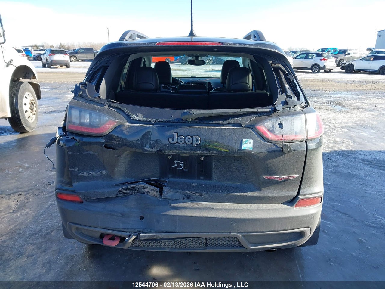 Image #/images/mount/1C4PJMBX1MD110924_16.jpg for vehicle