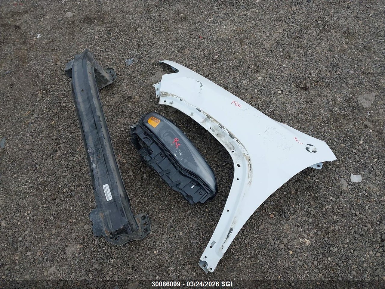 Image #/images/mount/1C4PJMBX2KD201553_12.jpg for vehicle