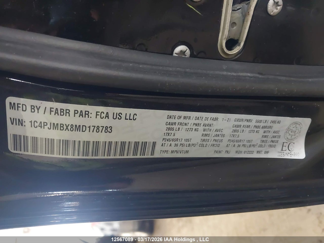 Image #/images/mount/1C4PJMBX8MD178783_09.jpg for vehicle