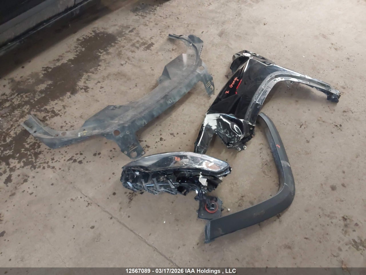 Image #/images/mount/1C4PJMBX8MD178783_12.jpg for vehicle