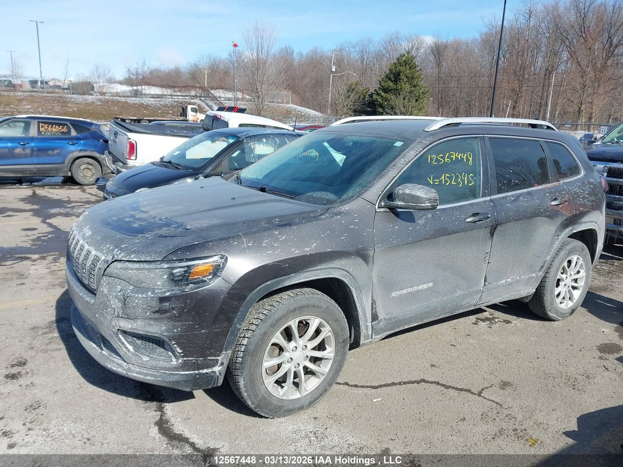 Image #/images/mount/1C4PJMCB8KD152345_06.jpg for vehicle