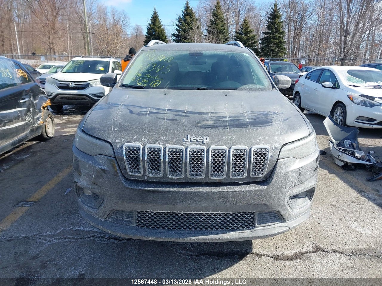 Image #/images/mount/1C4PJMCB8KD152345_12.jpg for vehicle