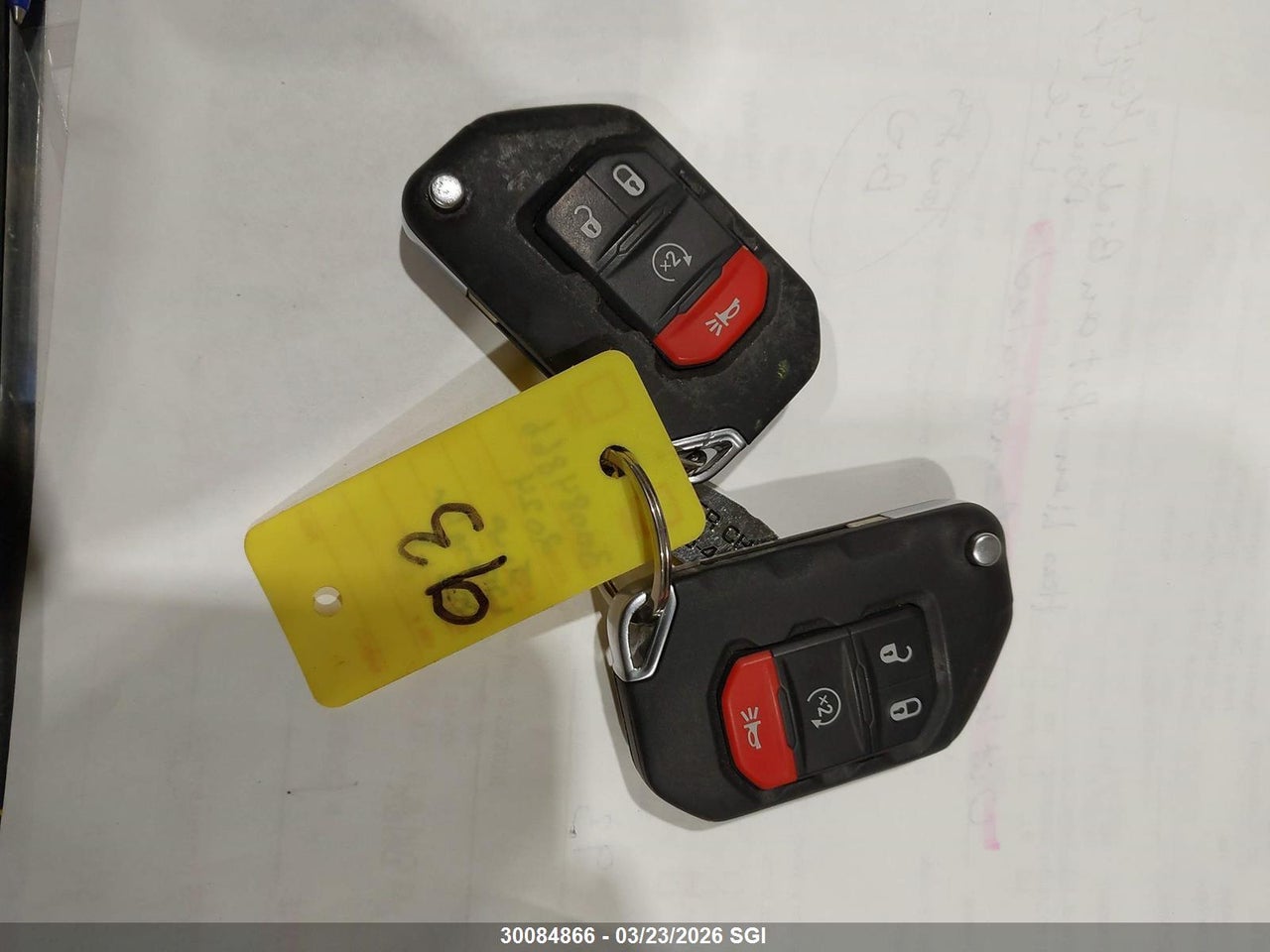 Image #/images/mount/1C4PJXDGXRW250593_11.jpg for vehicle