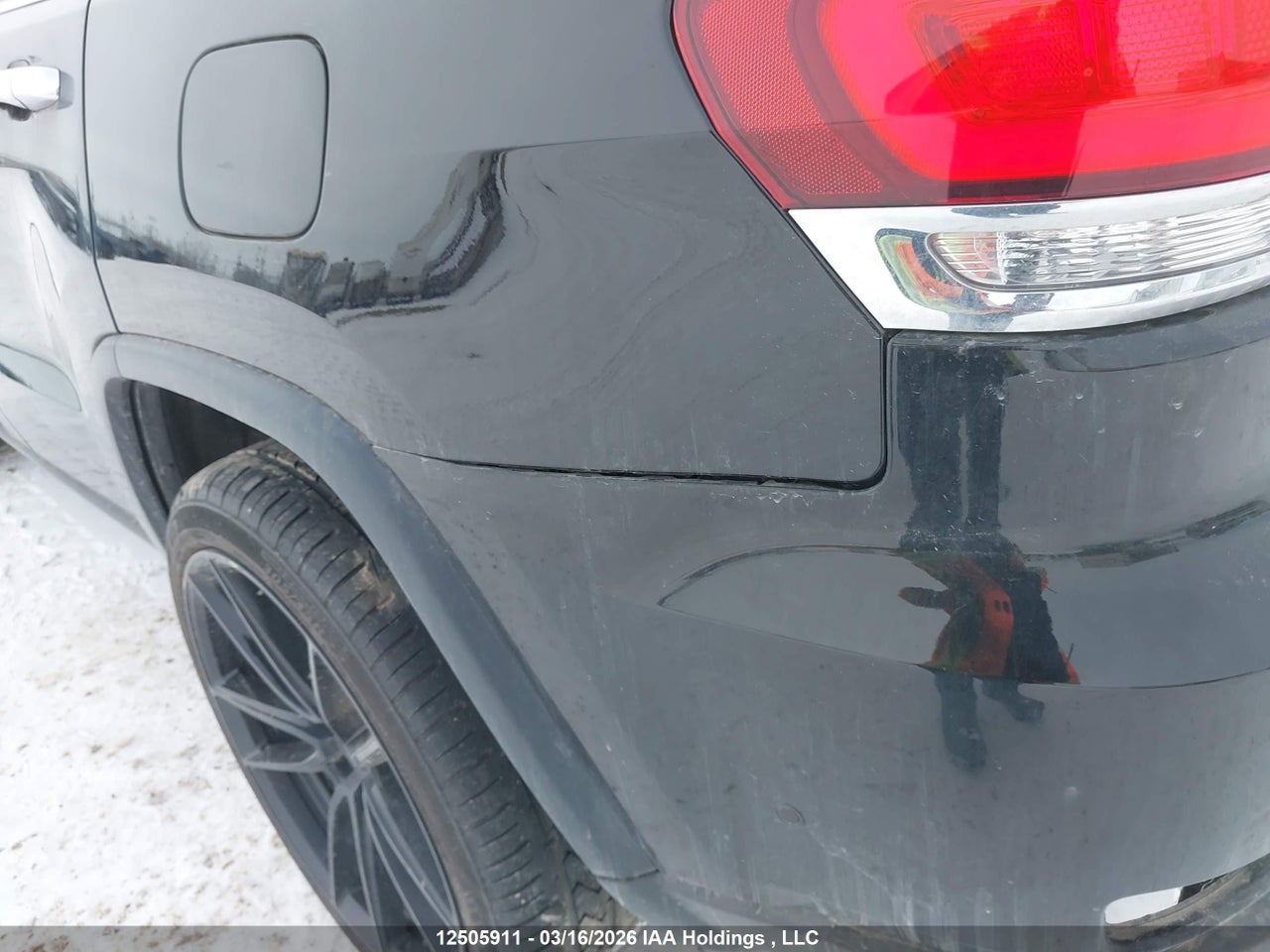 Image #/images/mount/1C4RJFBG6MC735216_06.jpg for vehicle