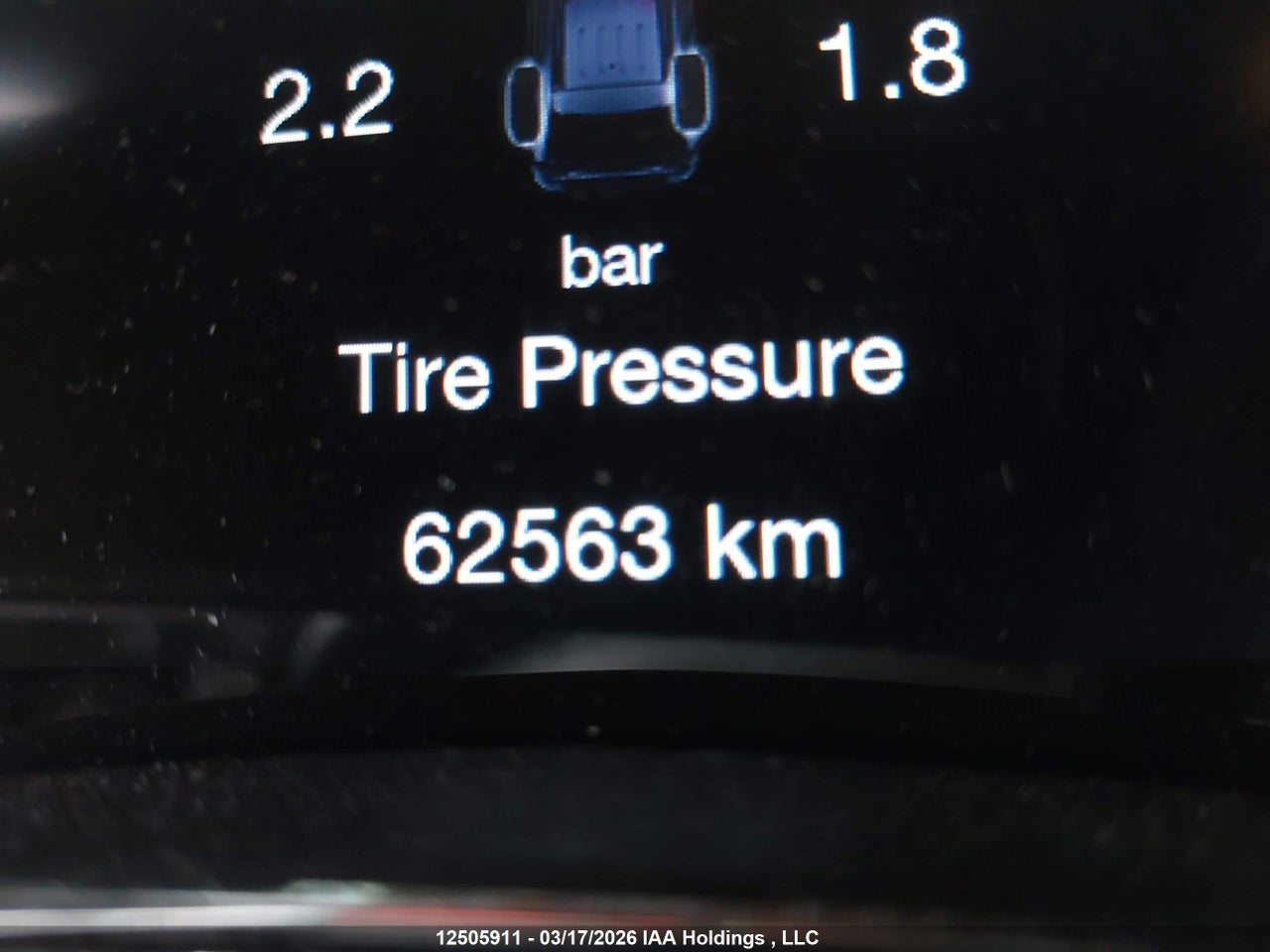 Image #/images/mount/1C4RJFBG6MC735216_16.jpg for vehicle