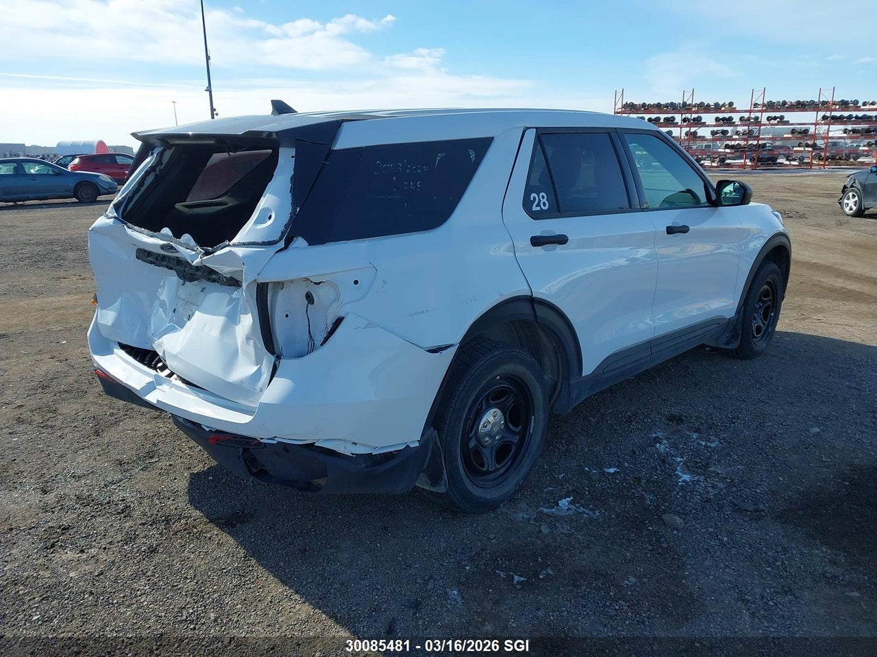 Image #/images/mount/1FM5K8AB7PGB22365_04.jpg for vehicle