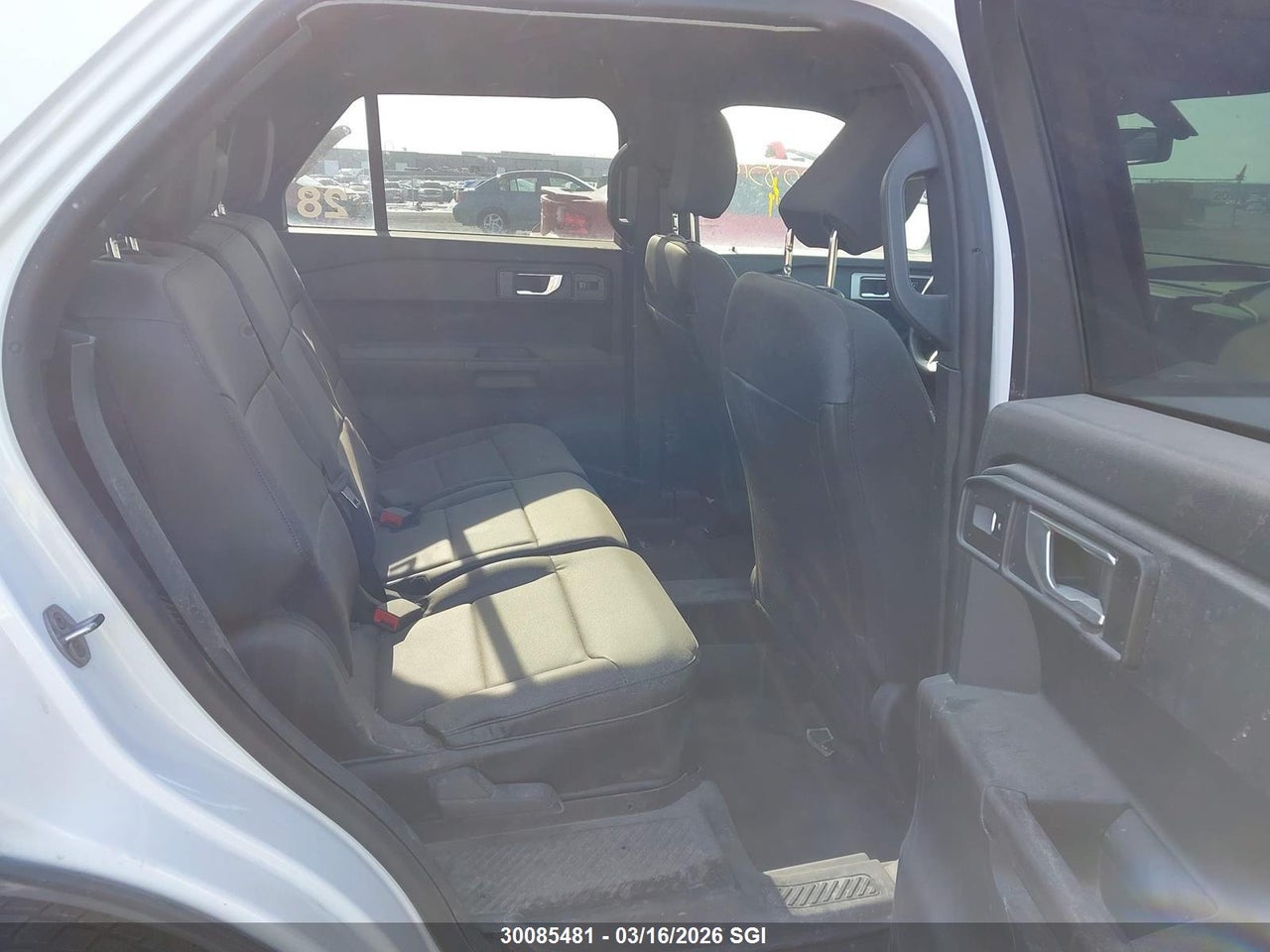 Image #/images/mount/1FM5K8AB7PGB22365_08.jpg for vehicle