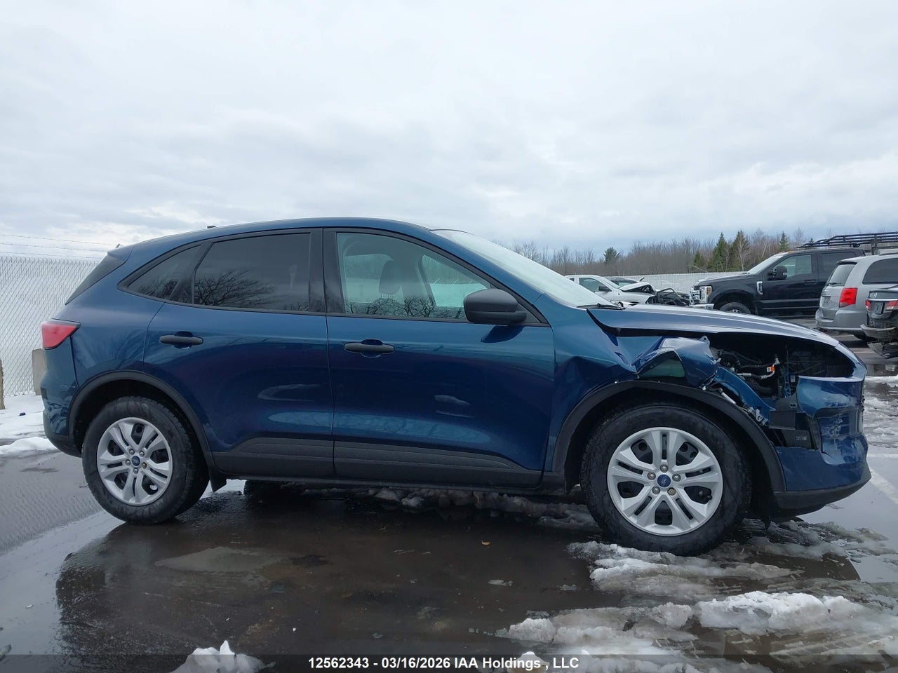 Image #/images/mount/1FMCU0F67LUA16749_14.jpg for vehicle