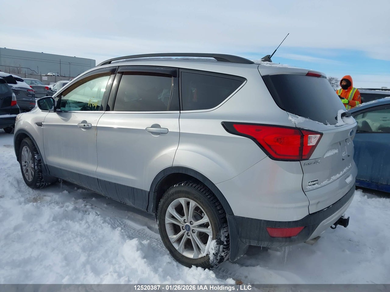 Image #/images/mount/1FMCU0HD2KUB87774_03.jpg for vehicle