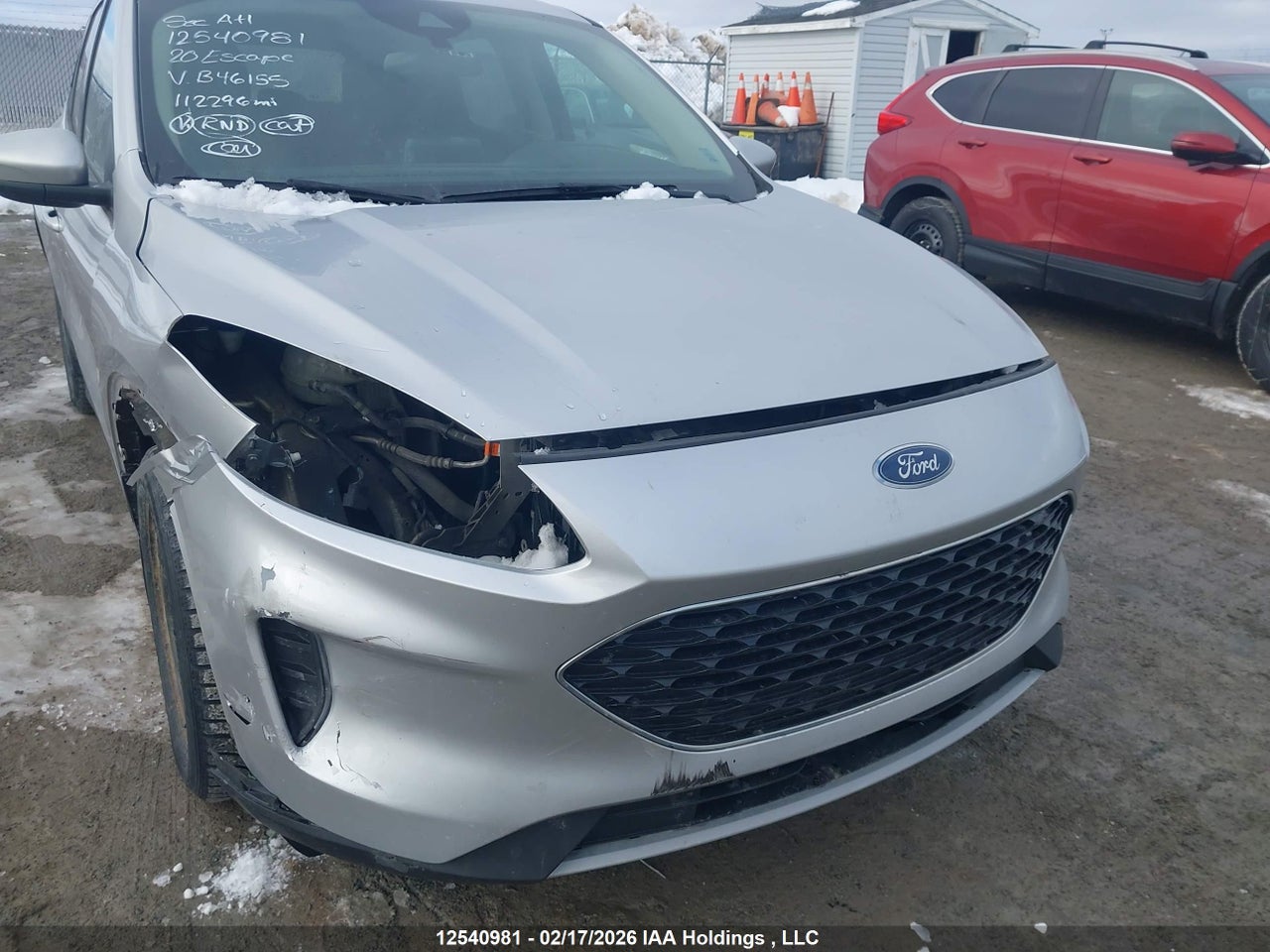 Image #/images/mount/1FMCU9G6XLUB46155_06.jpg for vehicle