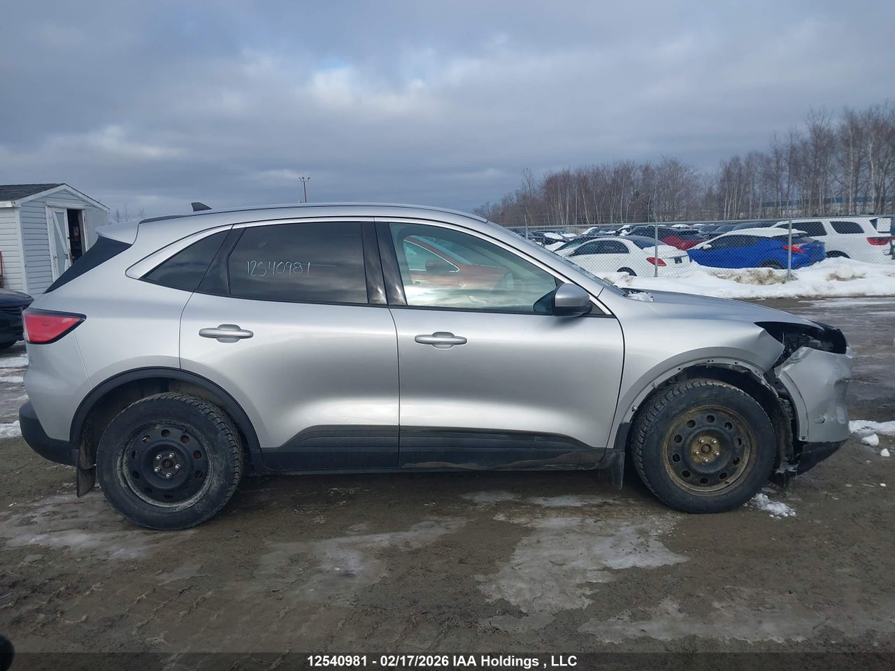 Image #/images/mount/1FMCU9G6XLUB46155_14.jpg for vehicle