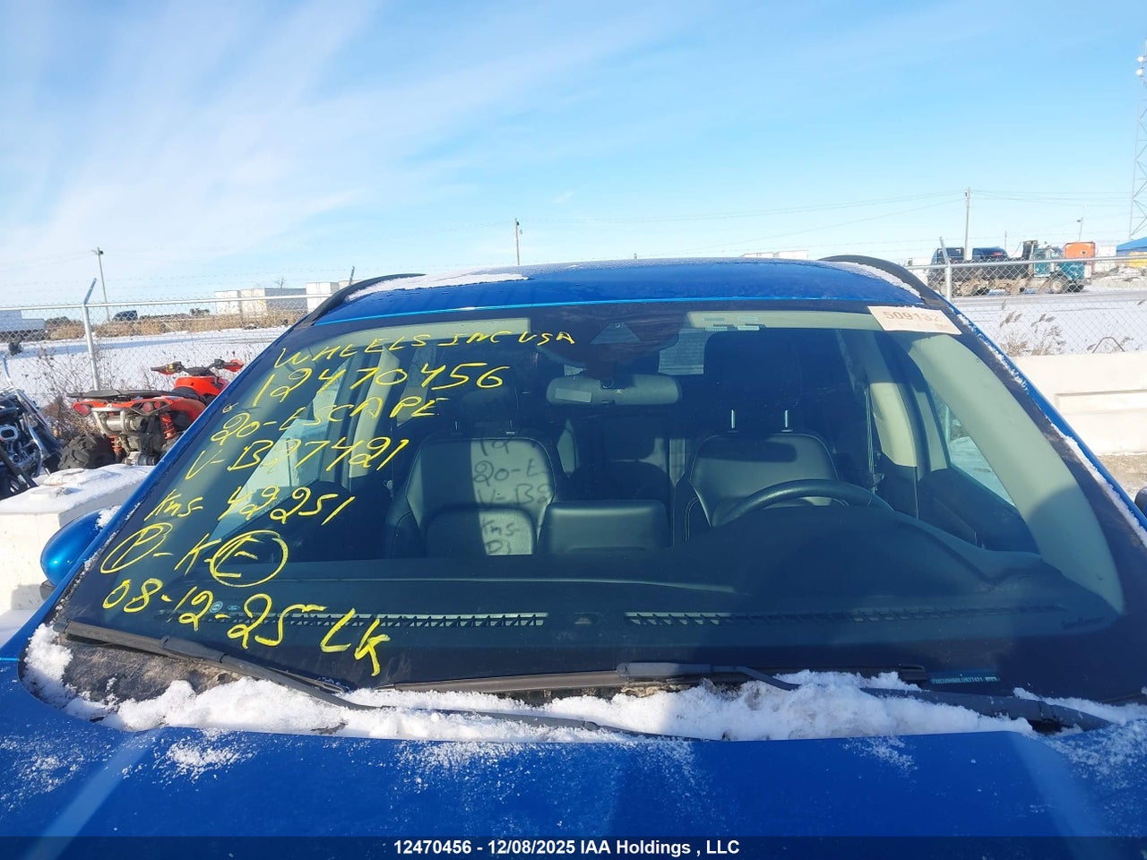 Image #/images/mount/1FMCU9H60LUB27421_16.jpg for vehicle