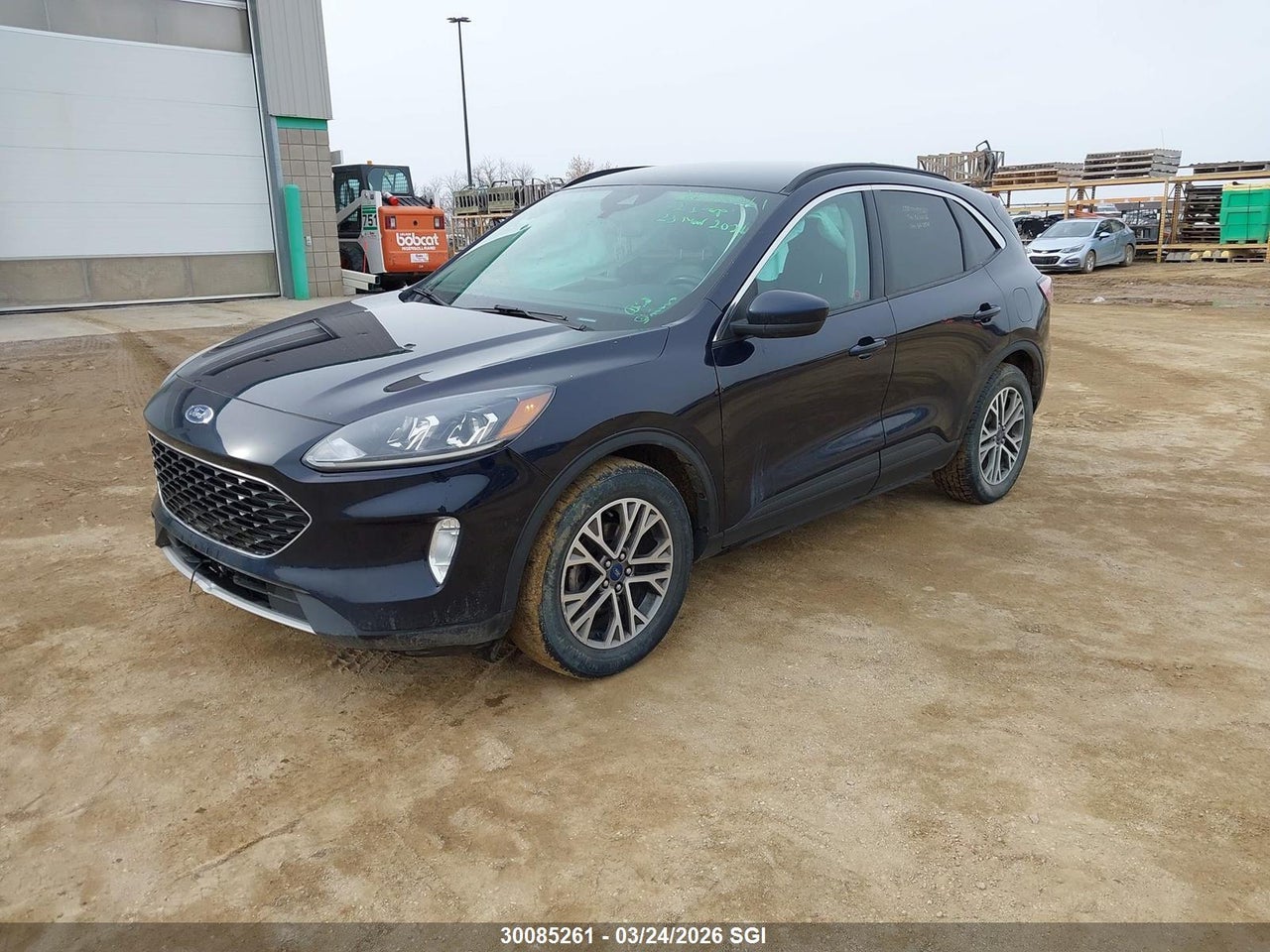 Image #/images/mount/1FMCU9H65MUA52989_02.jpg for vehicle