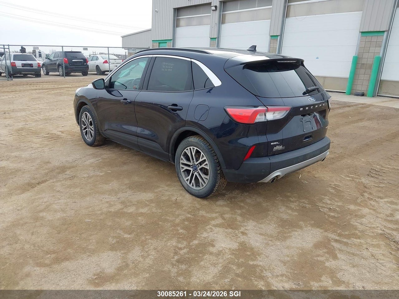 Image #/images/mount/1FMCU9H65MUA52989_03.jpg for vehicle