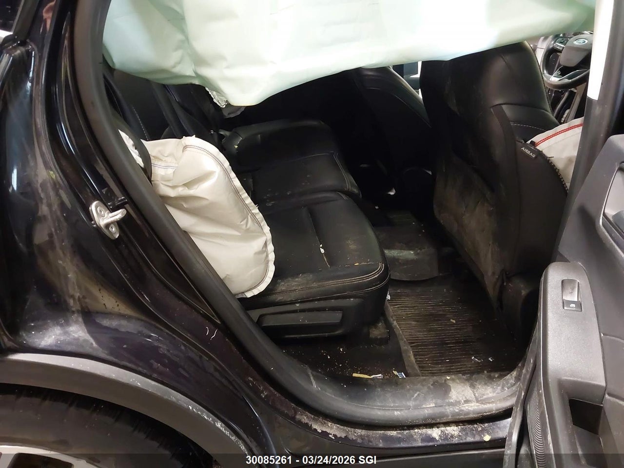 Image #/images/mount/1FMCU9H65MUA52989_08.jpg for vehicle