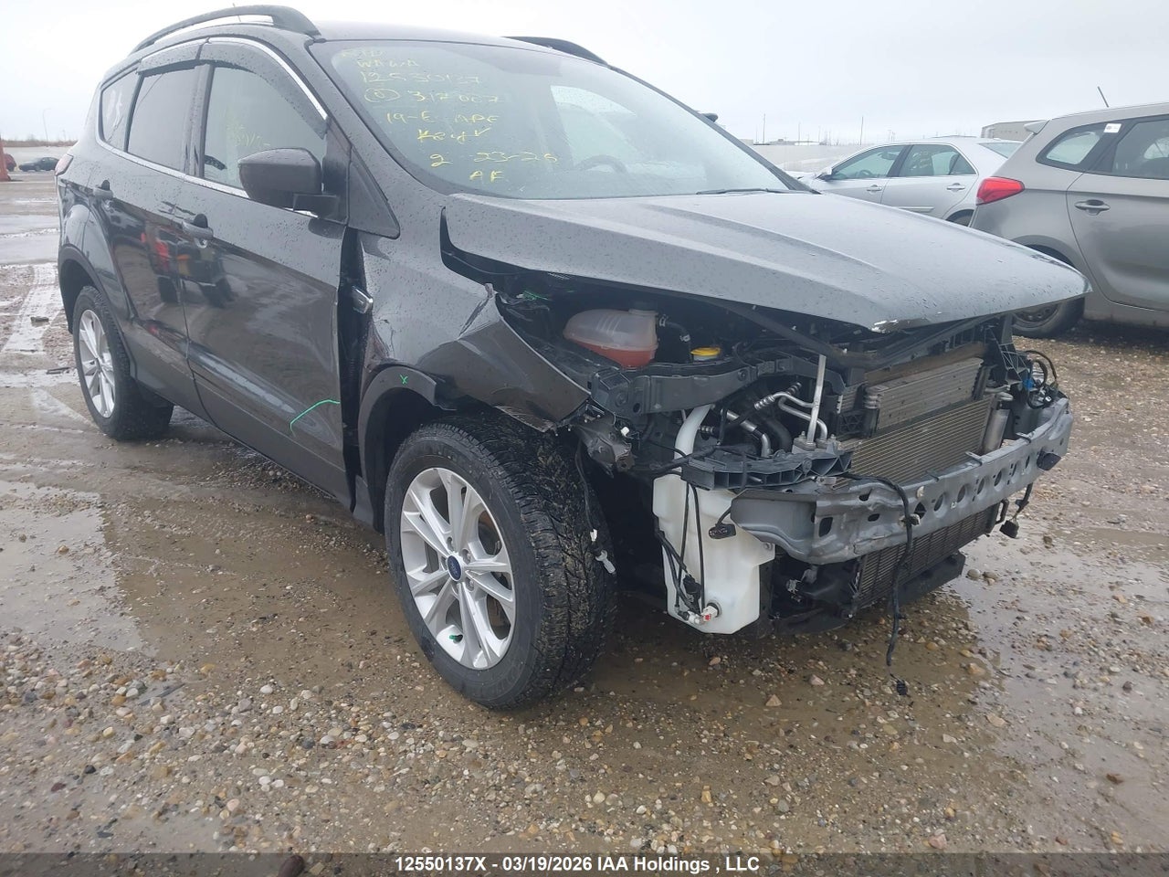 Image #/images/mount/1FMCU9HD1KUB17087_06.jpg for vehicle