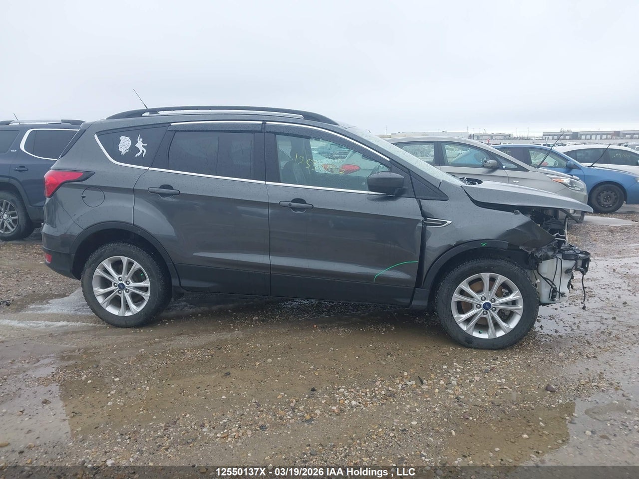 Image #/images/mount/1FMCU9HD1KUB17087_13.jpg for vehicle