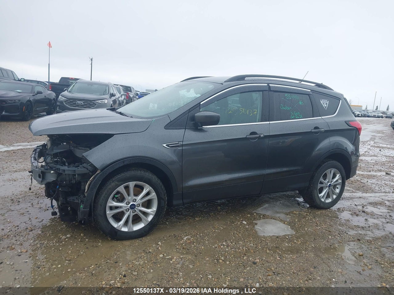 Image #/images/mount/1FMCU9HD1KUB17087_14.jpg for vehicle