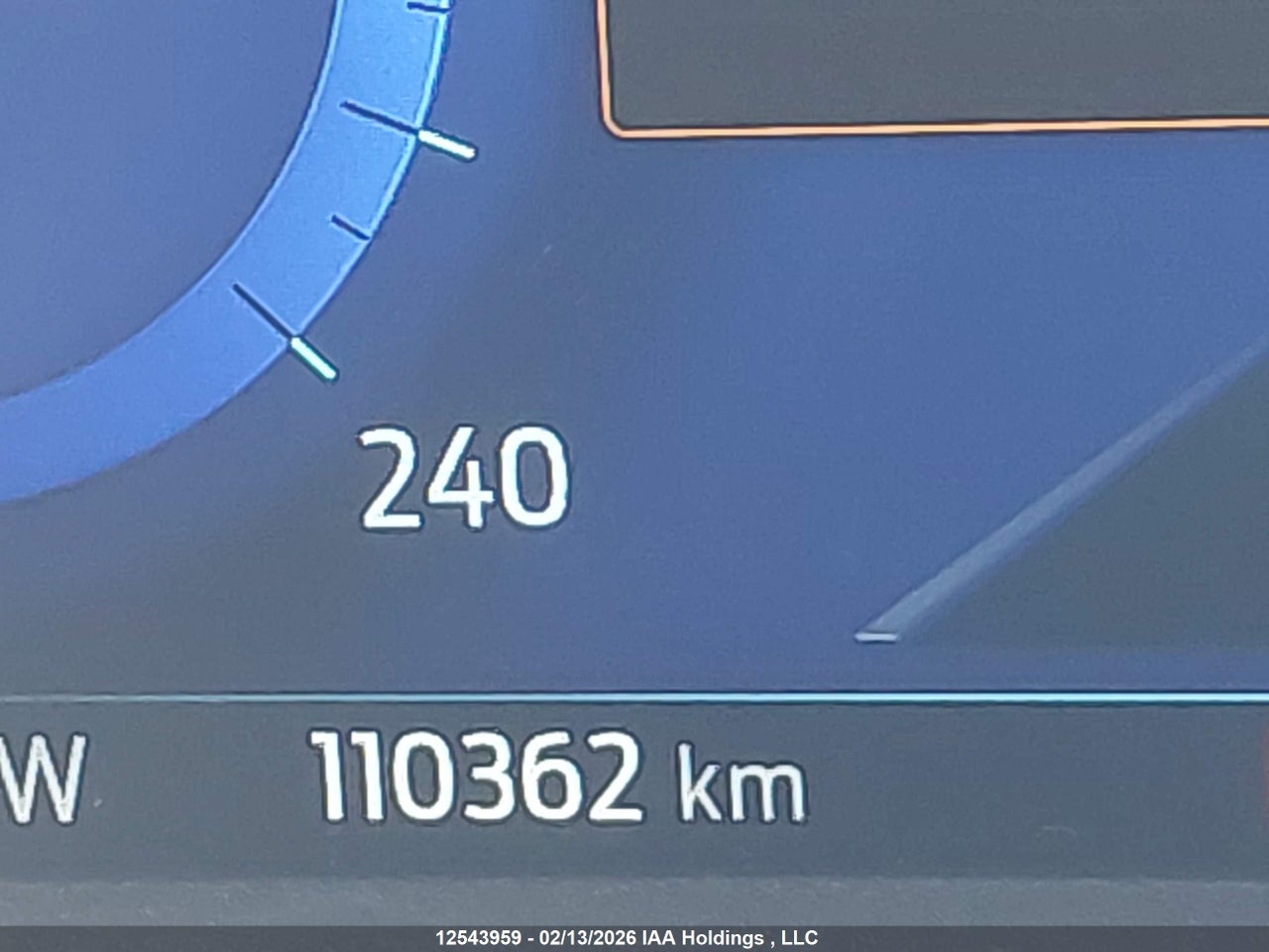 Image #/images/mount/1FMCU9J93NUA68825_15.jpg for vehicle