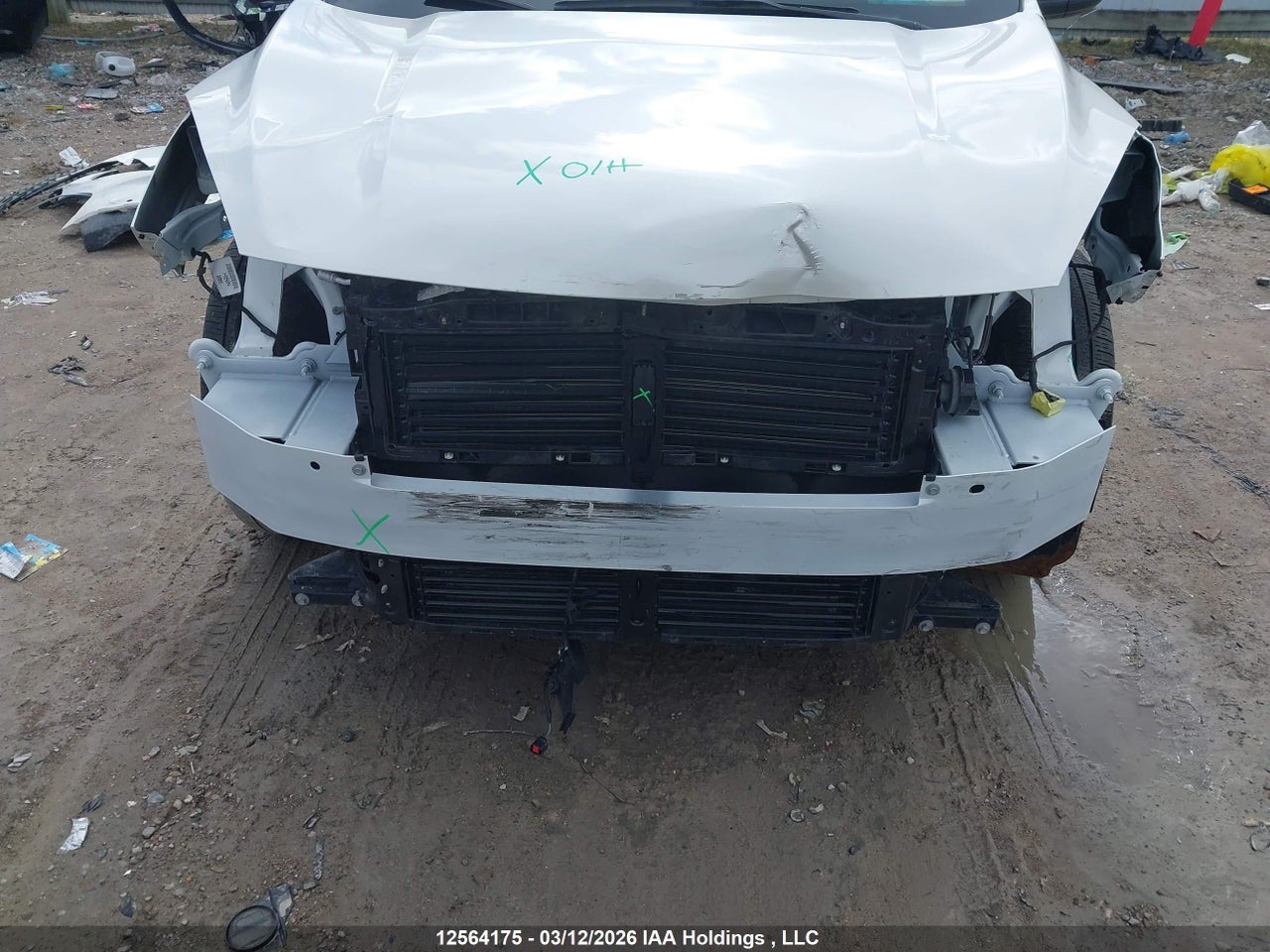 Image #/images/mount/1FMCU9J95LUB51511_06.jpg for vehicle