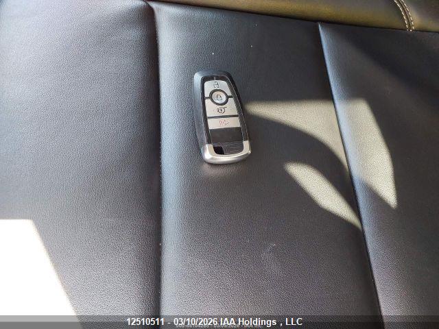 Image #/images/mount/1FMSK8DH1PGA70041_12.jpg for vehicle