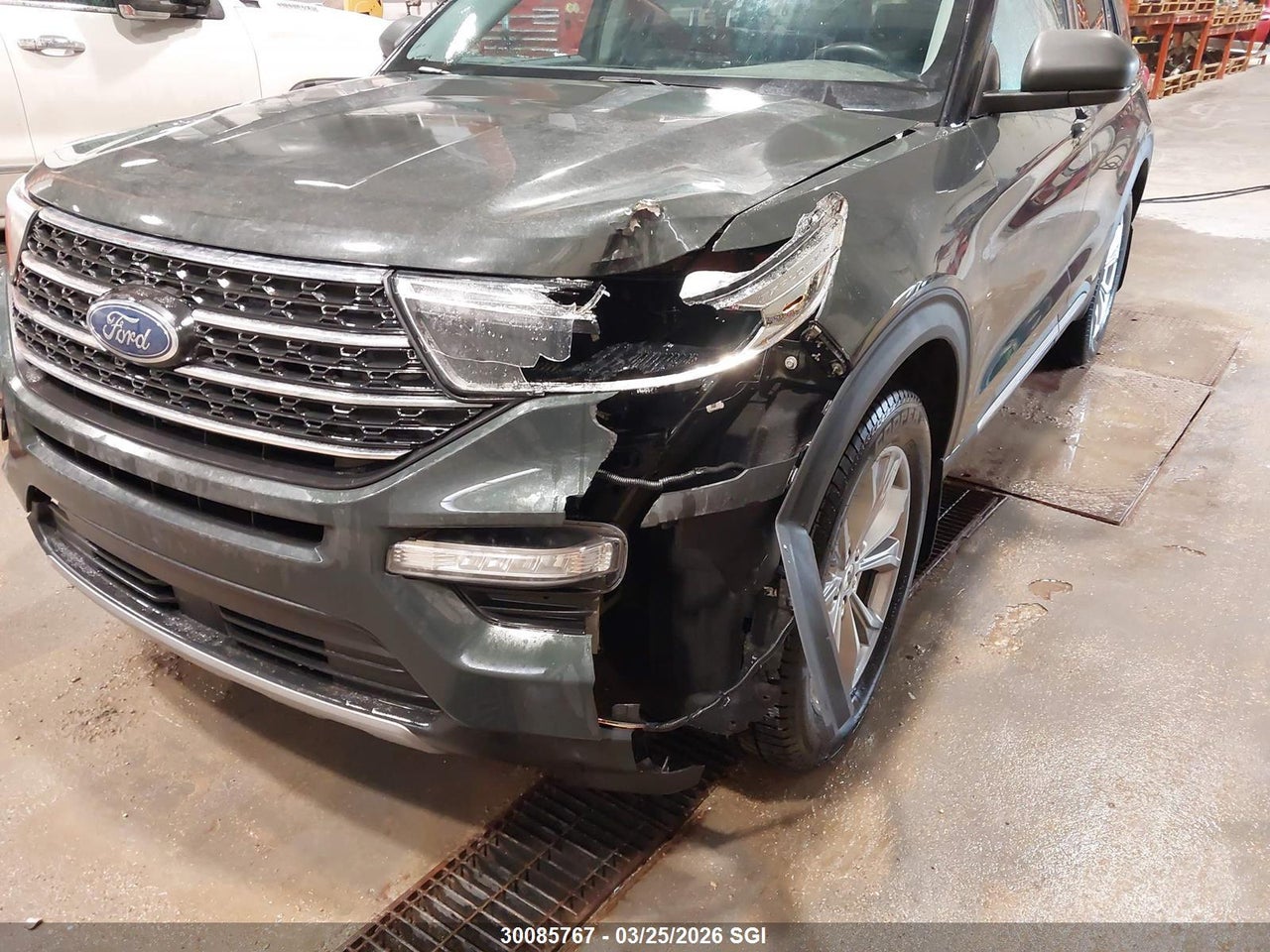 Image #/images/mount/1FMSK8DH8RGA24967_06.jpg for vehicle