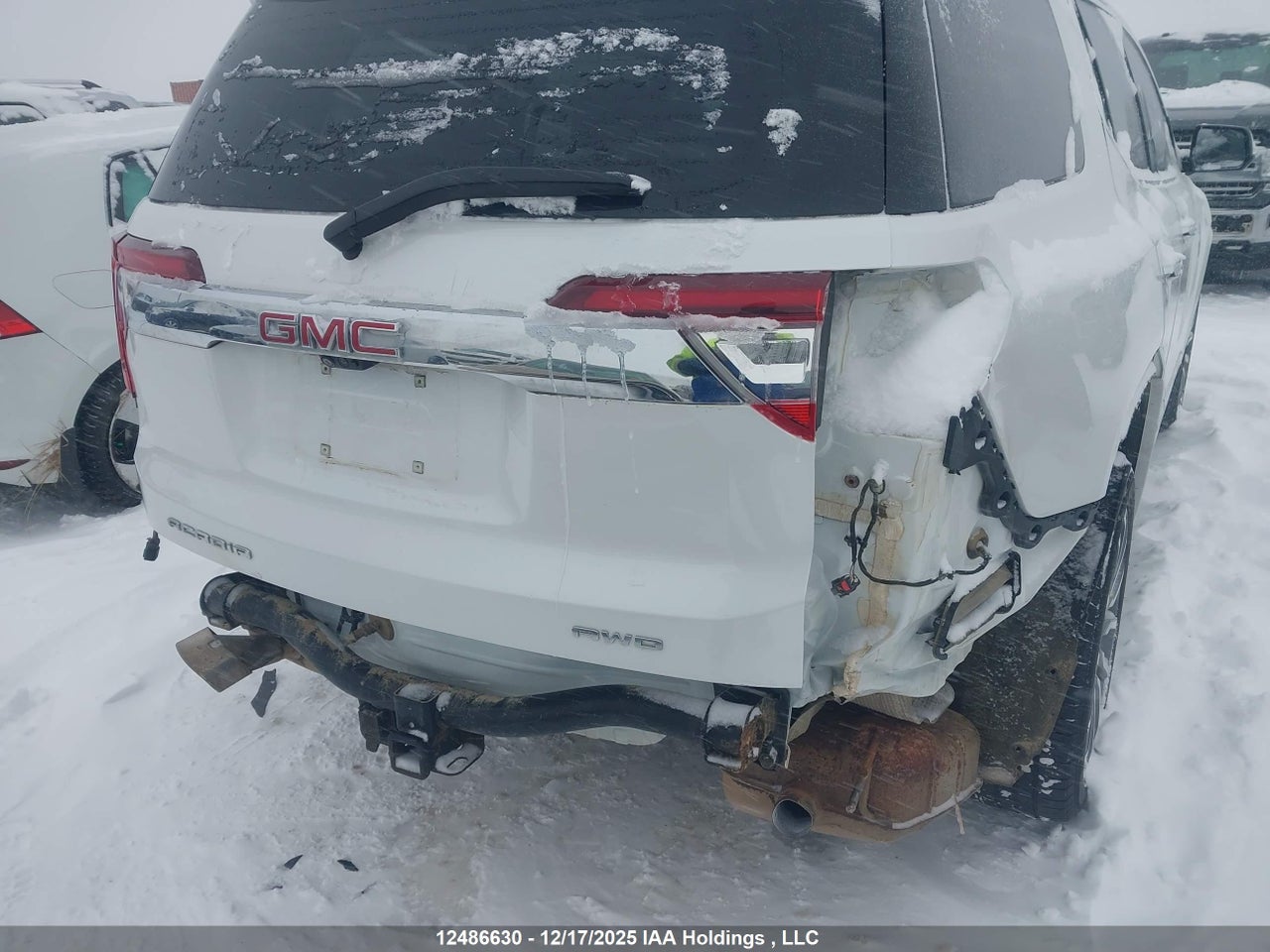 Image #/images/mount/1GKKNXLS4PZ260816_06.jpg for vehicle