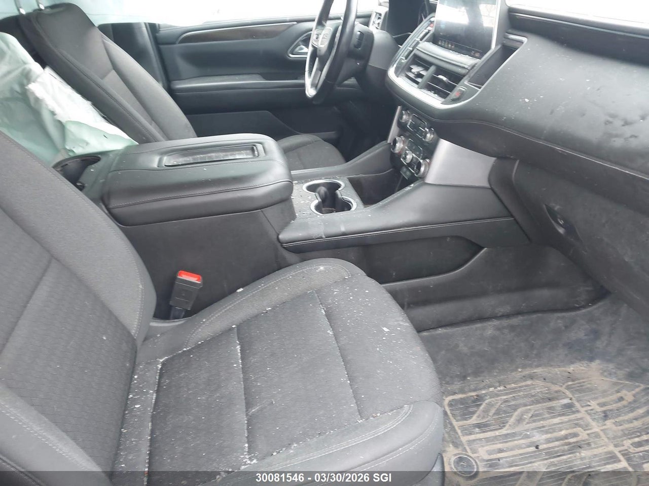 Image #/images/mount/1GKS2AKD3MR272783_05.jpg for vehicle