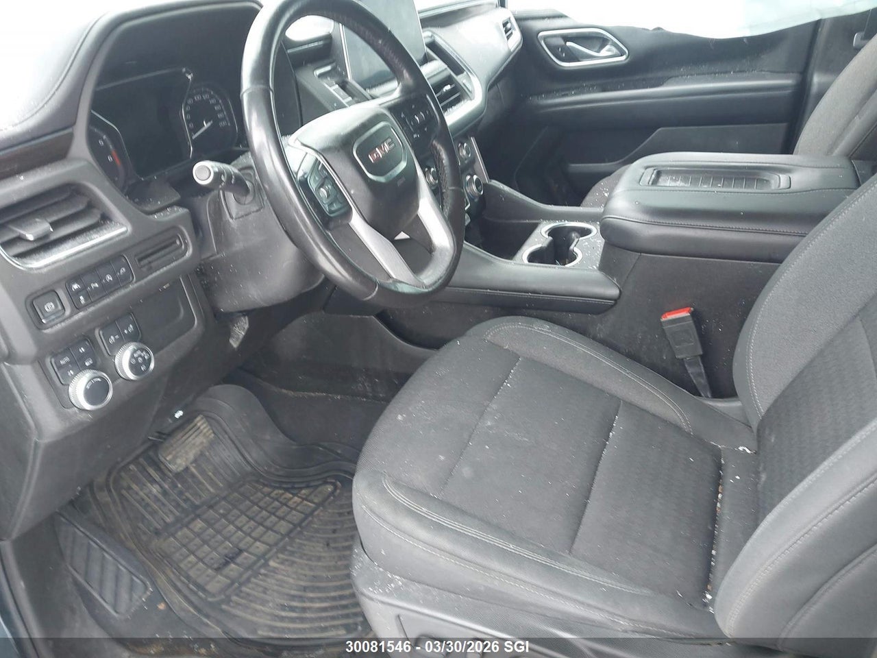 Image #/images/mount/1GKS2AKD3MR272783_07.jpg for vehicle