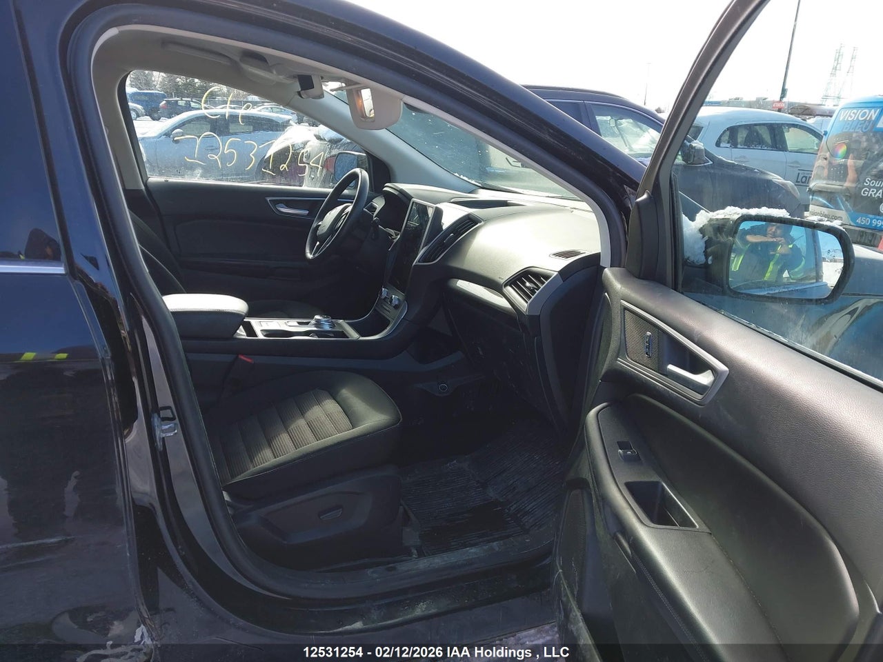 Image #/images/mount/2FMPK4J98PBA57421_05.jpg for vehicle