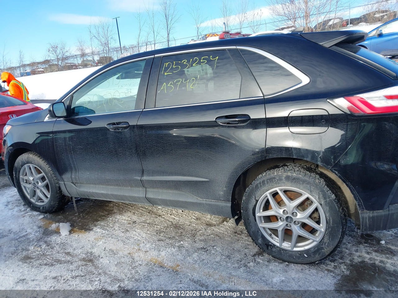 Image #/images/mount/2FMPK4J98PBA57421_14.jpg for vehicle