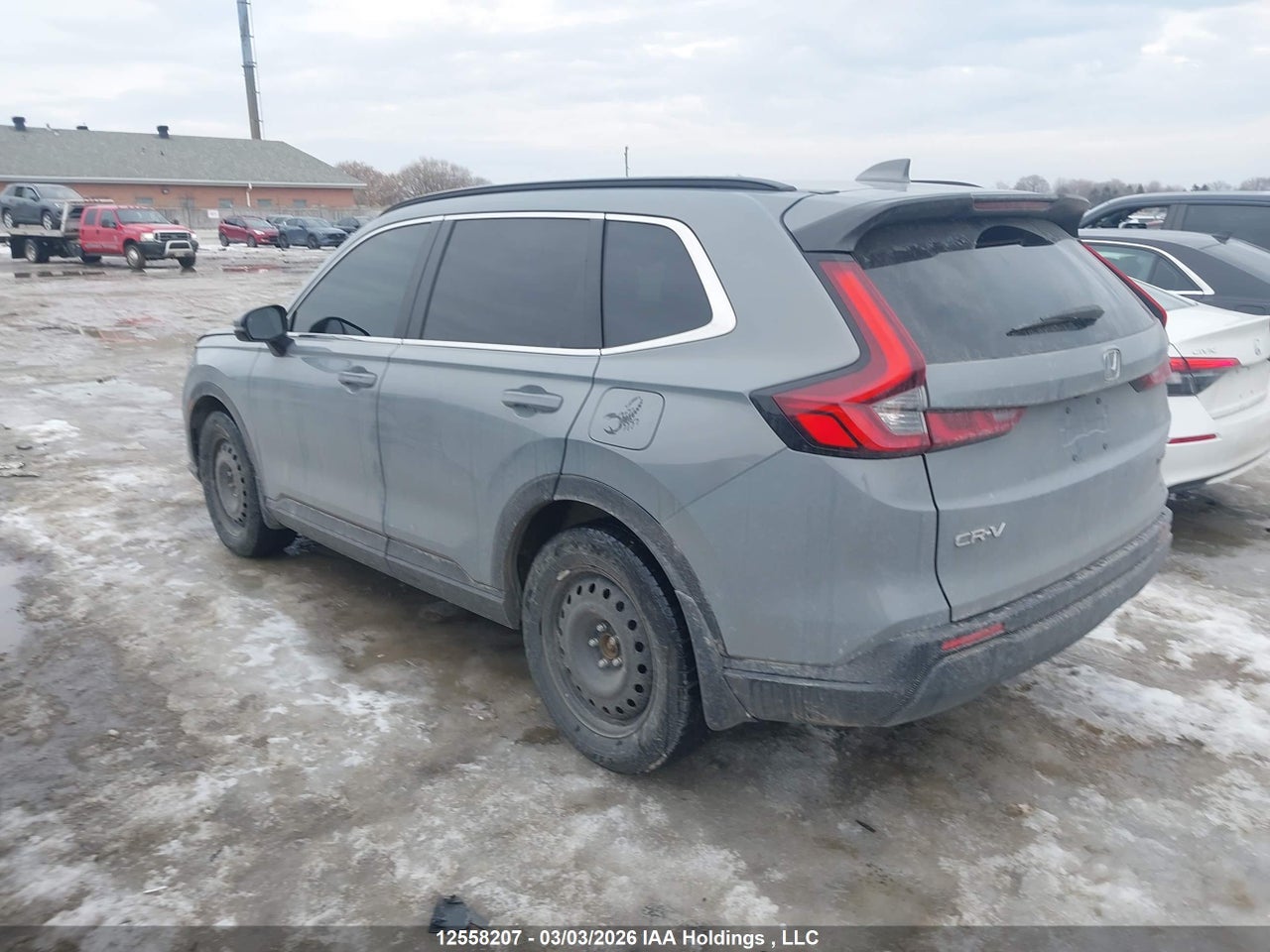 Image #/images/mount/2HKRS4H52RH101162_03.jpg for vehicle