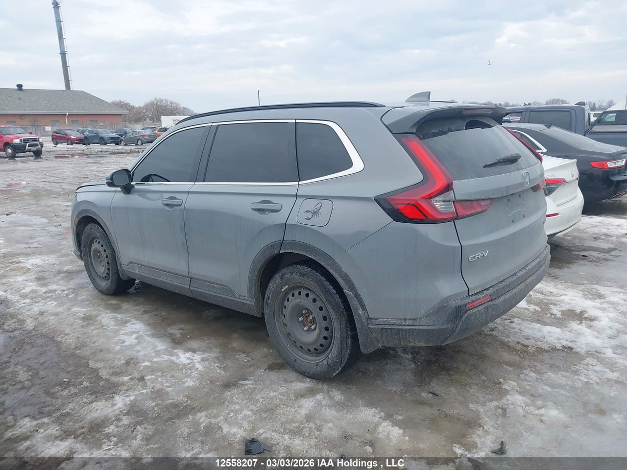 Image #/images/mount/2HKRS4H52RH101162_15.jpg for vehicle