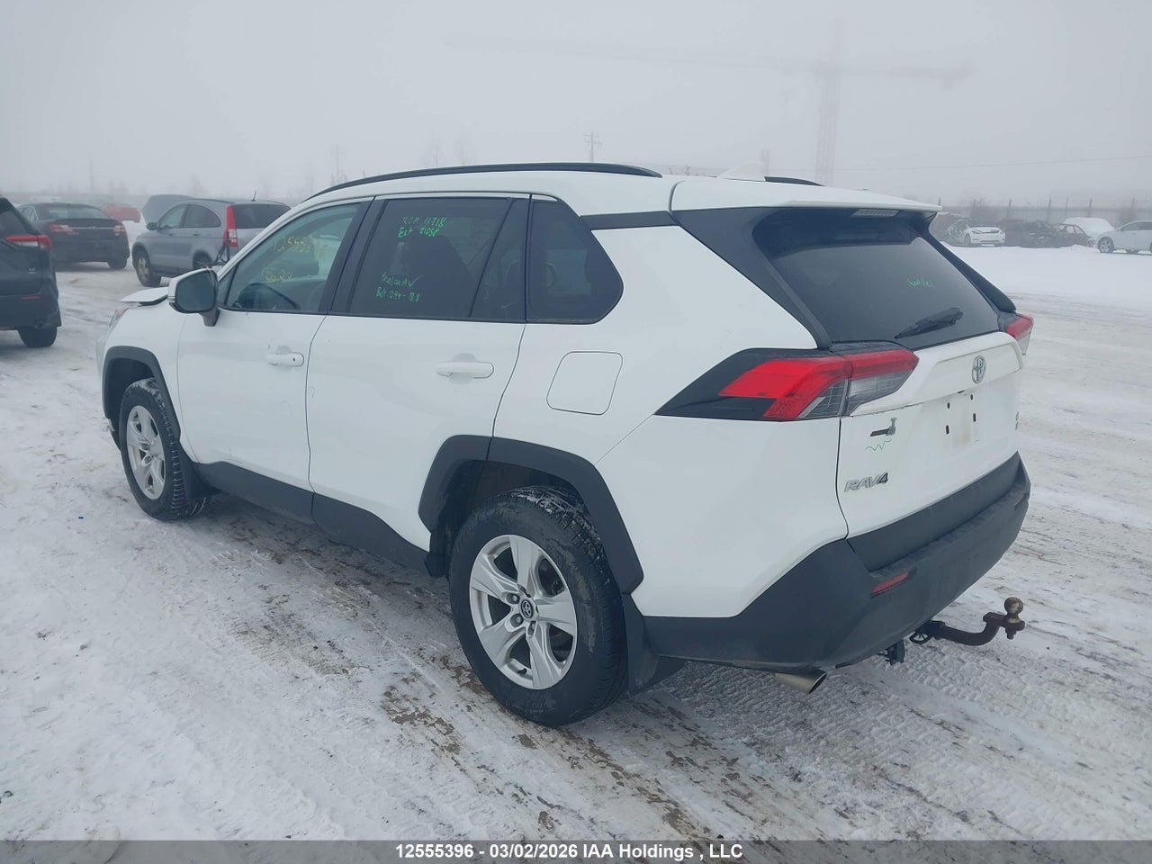 Image #/images/mount/2T3B1RFV3KC026606_03.jpg for vehicle