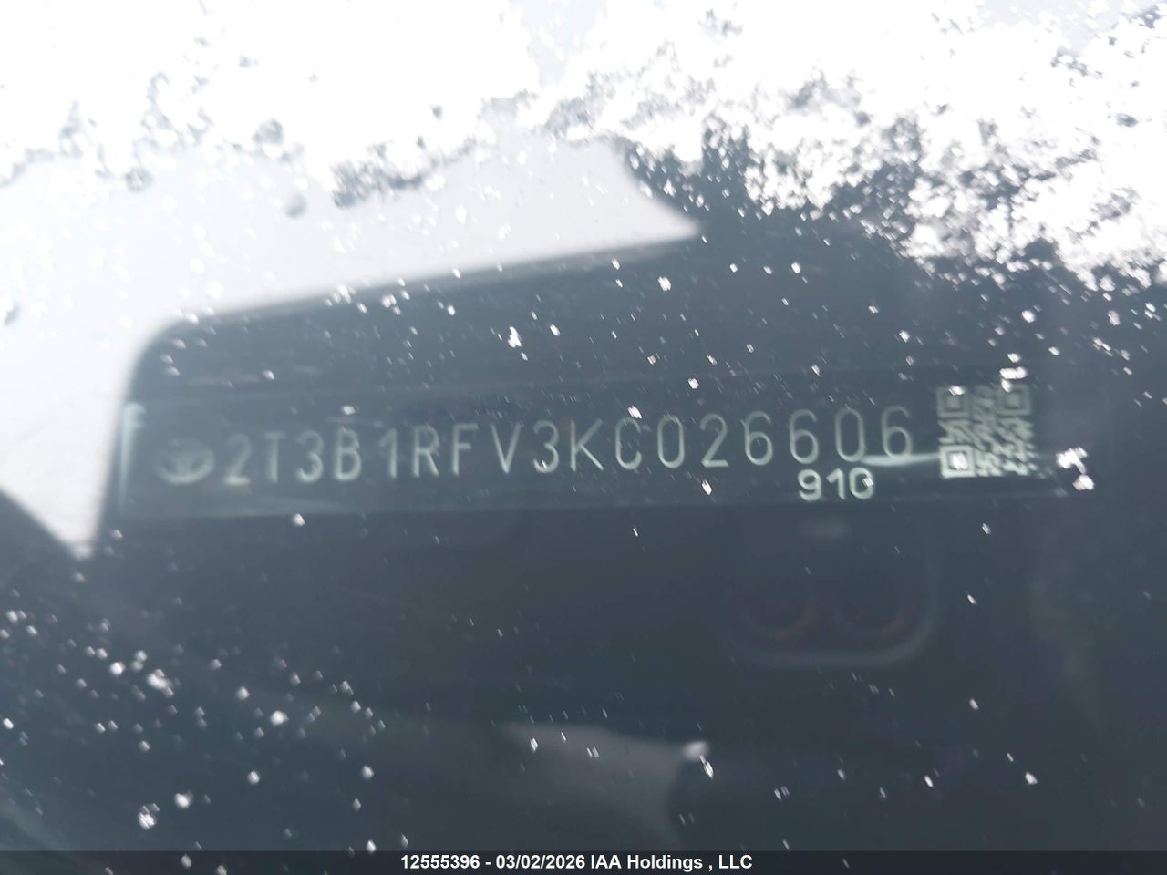 Image #/images/mount/2T3B1RFV3KC026606_18.jpg for vehicle