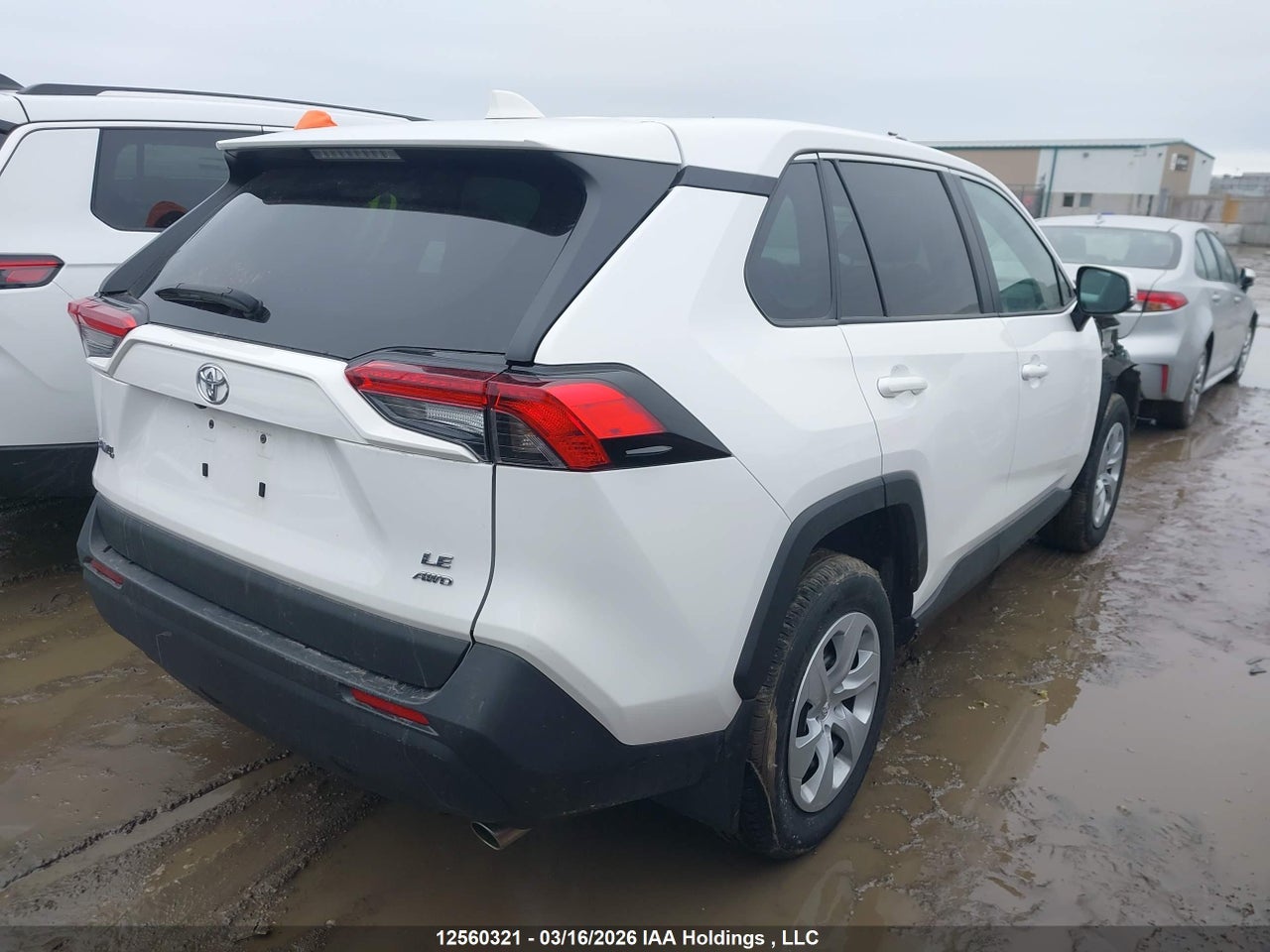 Image #/images/mount/2T3B1RFV3PC381816_04.jpg for vehicle