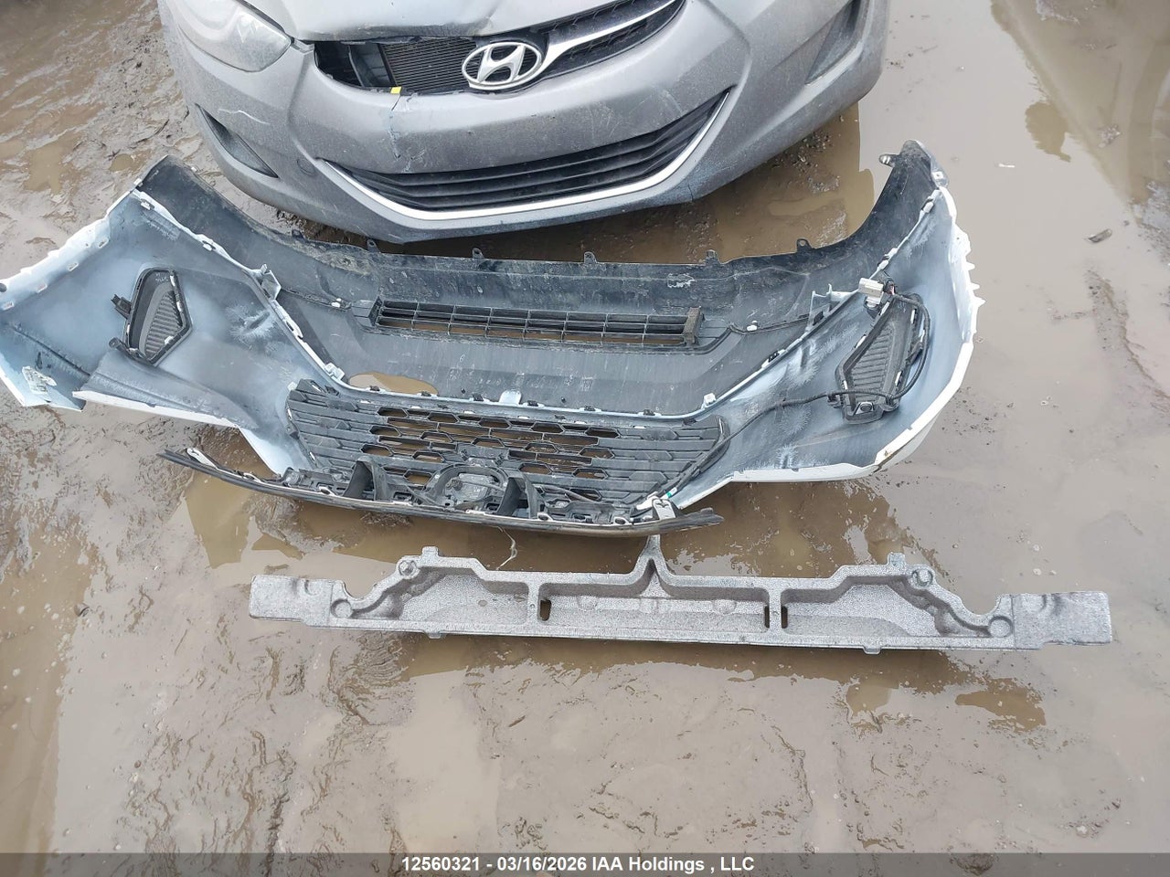 Image #/images/mount/2T3B1RFV3PC381816_12.jpg for vehicle