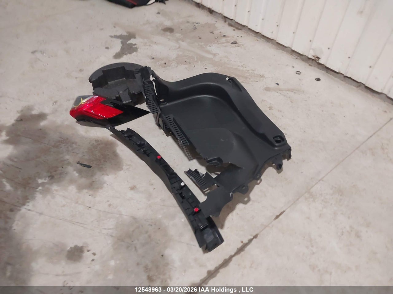 Image #/images/mount/2T3B1RFV9PC391914_12.jpg for vehicle