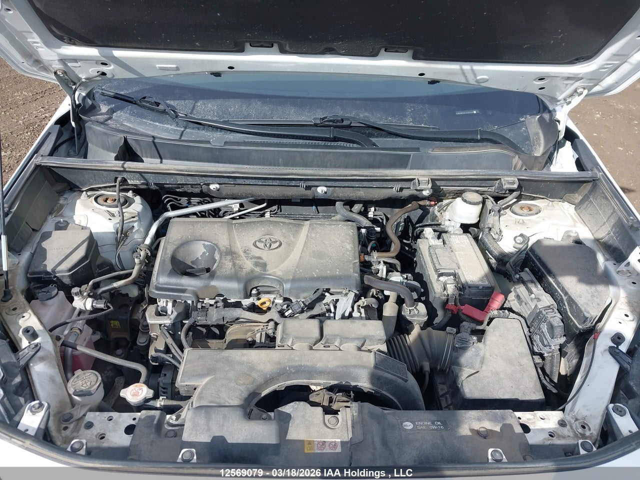 Image #/images/mount/2T3R1RFV4LC122115_10.jpg for vehicle