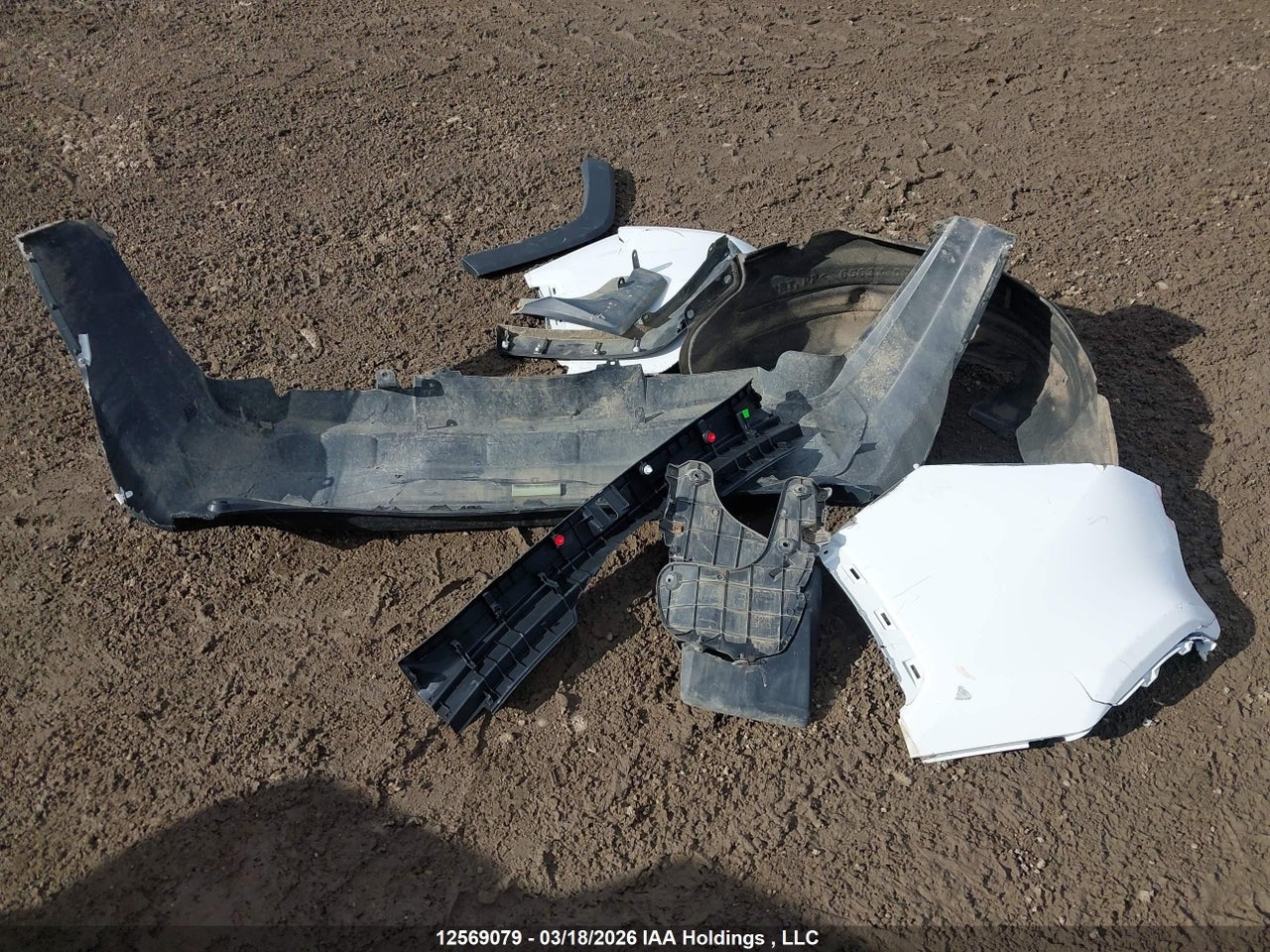 Image #/images/mount/2T3R1RFV4LC122115_12.jpg for vehicle