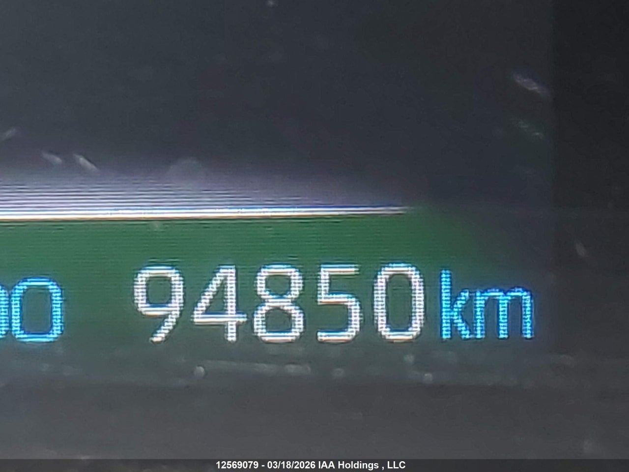 Image #/images/mount/2T3R1RFV4LC122115_16.jpg for vehicle