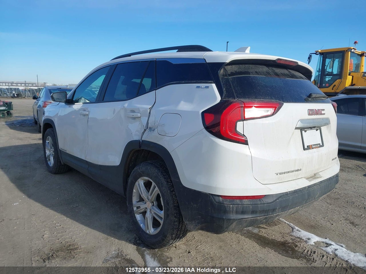 Image #/images/mount/3GKALTEG4RL343868_03.jpg for vehicle