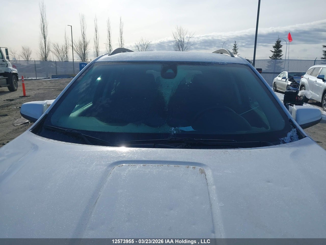 Image #/images/mount/3GKALTEG4RL343868_17.jpg for vehicle