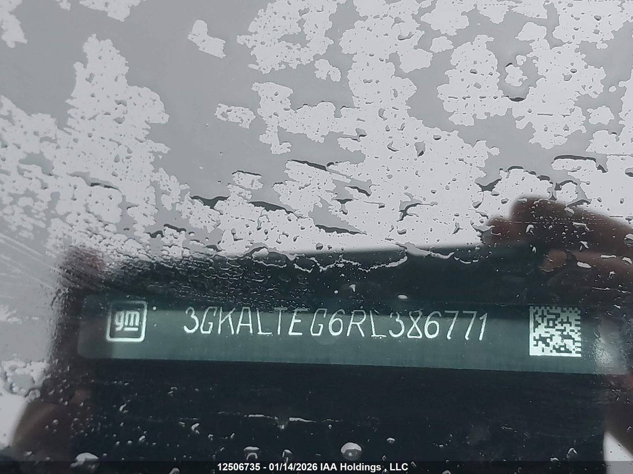 Image #/images/mount/3GKALTEG6RL386771_09.jpg for vehicle