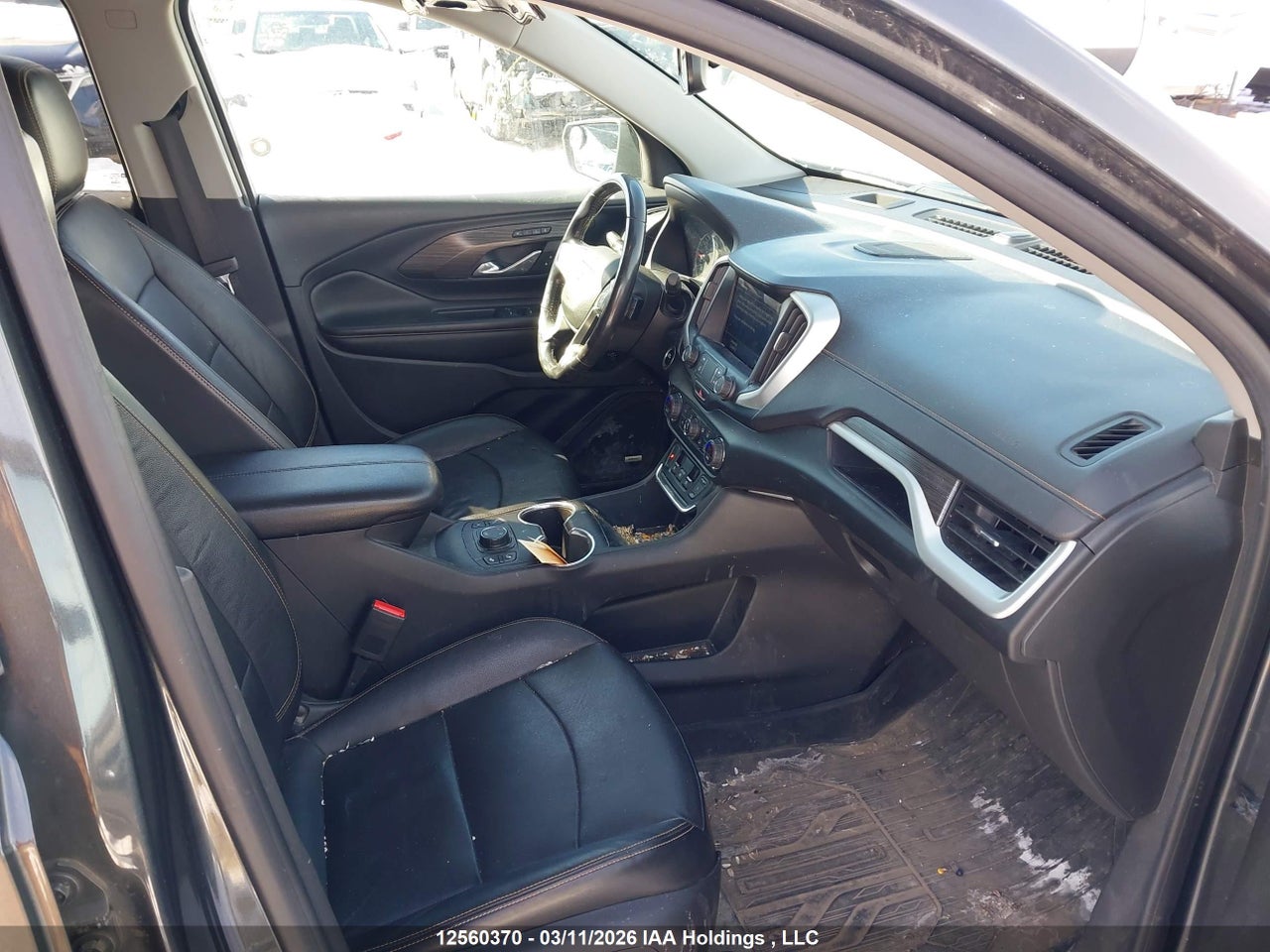 Image #/images/mount/3GKALVEV4ML379529_05.jpg for vehicle