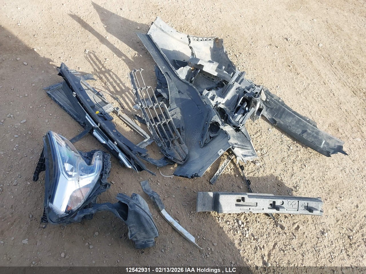 Image #/images/mount/3GKALVEX4KL152341_12.jpg for vehicle