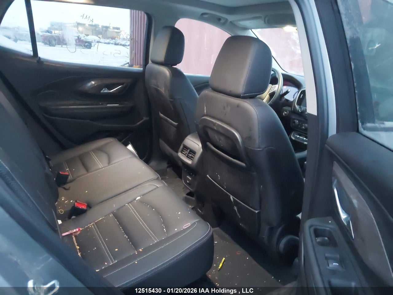 Image #/images/mount/3GKALXEG4PL177906_08.jpg for vehicle