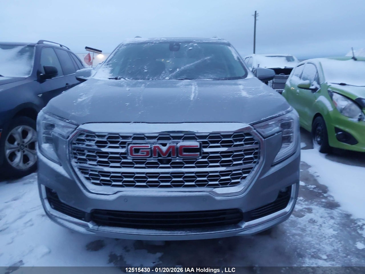 Image #/images/mount/3GKALXEG4PL177906_12.jpg for vehicle