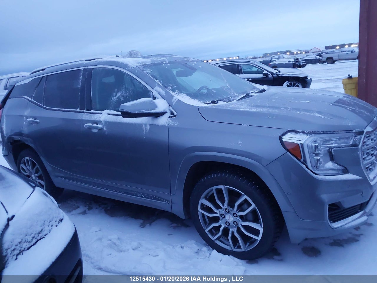 Image #/images/mount/3GKALXEG4PL177906_13.jpg for vehicle