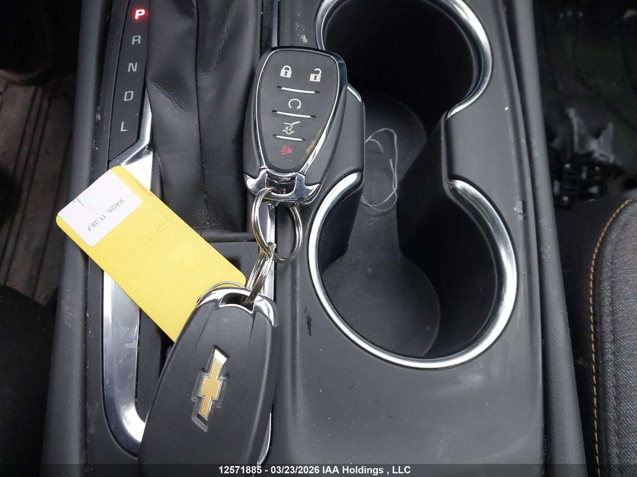 Image #/images/mount/3GNAXKEV9NL271138_11.jpg for vehicle